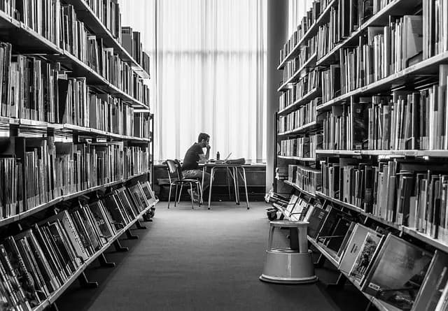 5 solutions de microcrédit pour étudiants à connaître